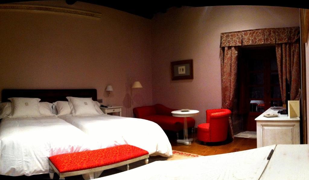 Aurea Palacio De Sober By Eurostars Hotel Company Kamer foto